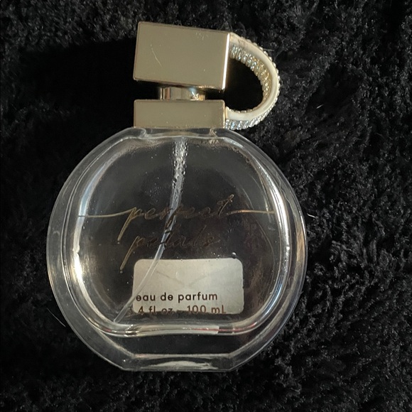 Assorted Perfume Collection - Picture 6 of 6